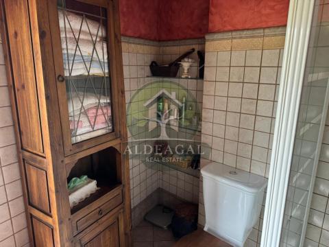 Encantadora casa de piedra restaurada en Pacios (Begonte, Lugo)